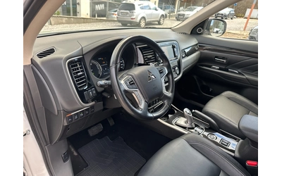 Mitsubishi Outlander ШВЕЙЦАРИЯ 4х4 АВТОМАТИК - автомобили, коли, обяви за нови и употребявани 8