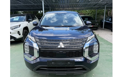 mitsubishi-outlander - 1