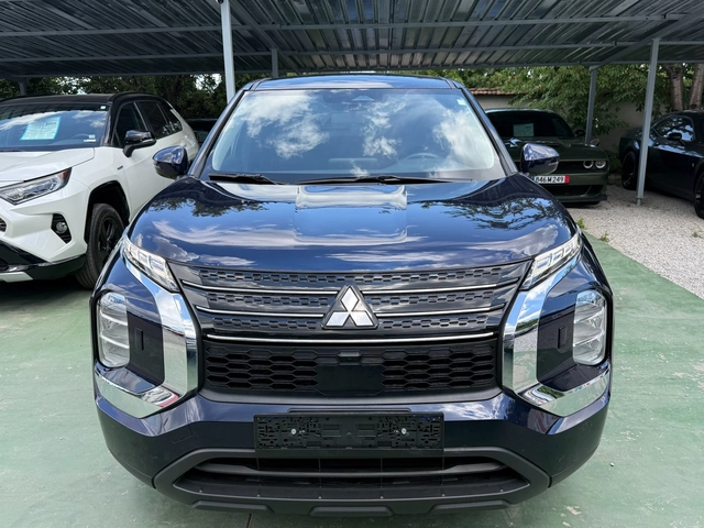 Mitsubishi Outlander 2.5 AWD, 7-SEATS - автомобили, коли, обяви за нови и употребявани 1