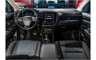 Mitsubishi Outlander 2.4* AWD - автомобили, коли, обяви за нови и употребявани 10