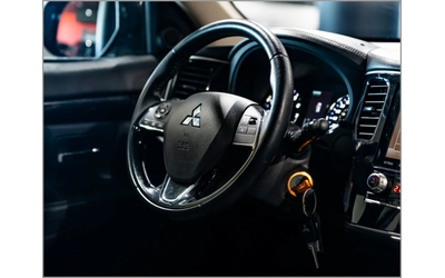 Mitsubishi Outlander 2.4* AWD - автомобили, коли, обяви за нови и употребявани 15