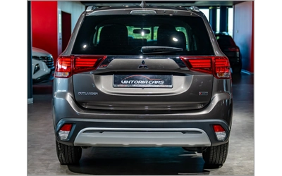 mitsubishi-outlander - 4
