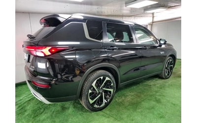 mitsubishi-outlander - 5