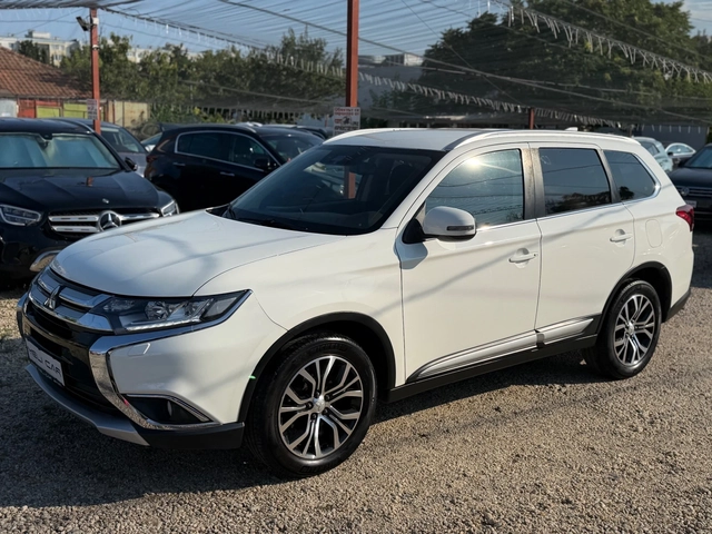 Mitsubishi Outlander 2.2DID 7МЕСТА 150хил.100%РЕАЛНИ ЛИЗИНГ ВИДЕО - автомобили, коли, обяви за нови и употребявани 6