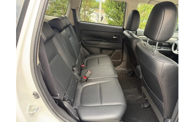 Mitsubishi Outlander 2.2D-150КС.-7МЕСТНА-4Х4-NAVI-АВТОМАТ - автомобили, коли, обяви за нови и употребявани 13
