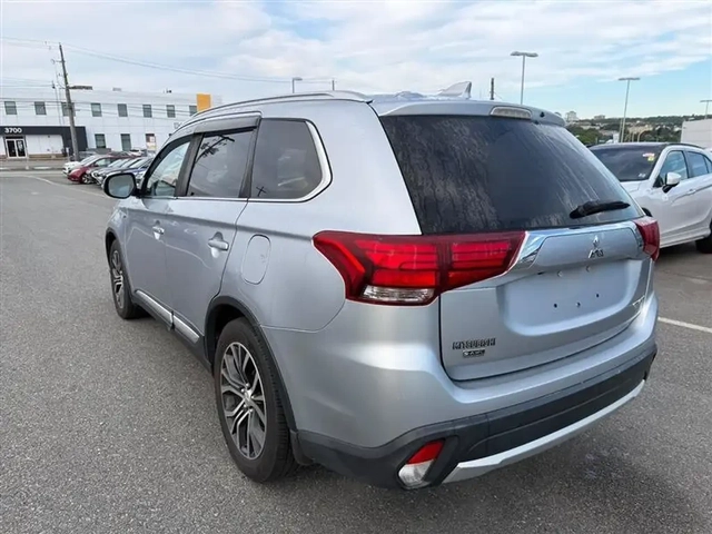 Mitsubishi Outlander GT* 3.0i* 6+ 1* 4X4* V6 - автомобили, коли, обяви за нови и употребявани 4