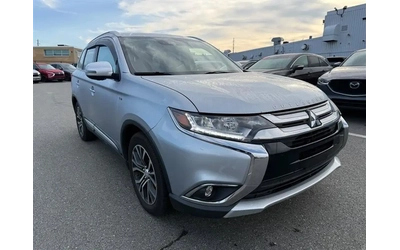 mitsubishi-outlander - 1