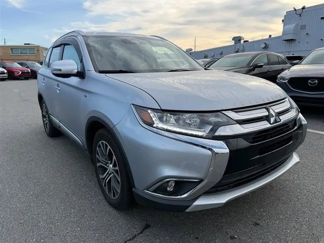 Mitsubishi Outlander GT* 3.0i* 6+ 1* 4X4* V6 - автомобили, коли, обяви за нови и употребявани 1