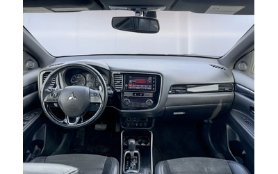 mitsubishi-outlander - 5