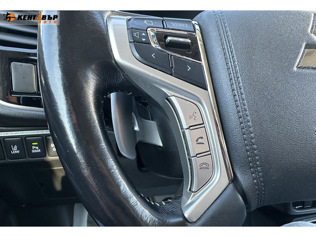 Mitsubishi Outlander Hybrid/4x4/ГАРАНЦИЯ ОТ КЕНТАВЪР - автомобили, коли, обяви за нови и употребявани 16