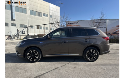 mitsubishi-outlander-hybrid-4x4-garantsiya-ot-kentavar - 1