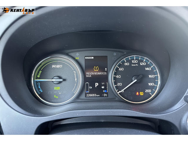 Mitsubishi Outlander Hybrid/4x4/ГАРАНЦИЯ ОТ КЕНТАВЪР - автомобили, коли, обяви за нови и употребявани 22
