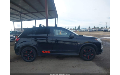 Mitsubishi OUTLANDER SPORT 2.0L I-4 DOHC, VVT, 148HP Front Wheel Drive - автомобили, коли, обяви за нови и употребявани 12