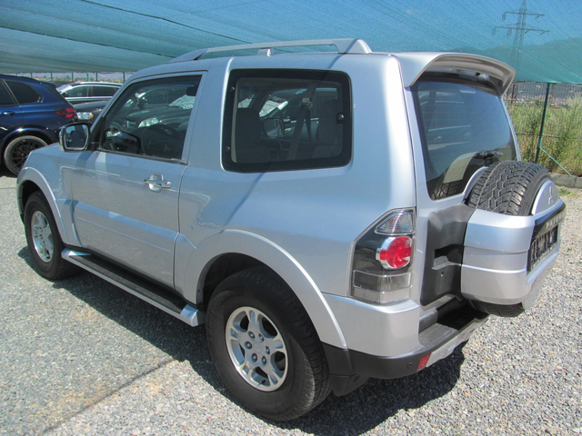 Mitsubishi Pajero 3.8i* 250k.c* avto - автомобили, коли, обяви за нови и употребявани 5