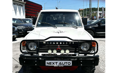 mitsubishi-pajero - 1
