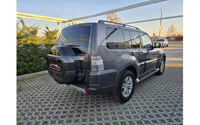 mitsubishi-pajero - 2