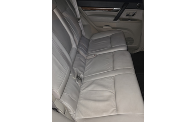 Mitsubishi Pajero 3.2d - автомобили, коли, обяви за нови и употребявани 13