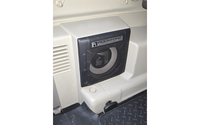 Mitsubishi Pajero 3.2d - автомобили, коли, обяви за нови и употребявани 16