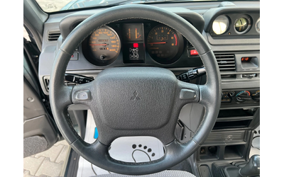 Mitsubishi Pajero - автомобили, коли, обяви за нови и употребявани 13
