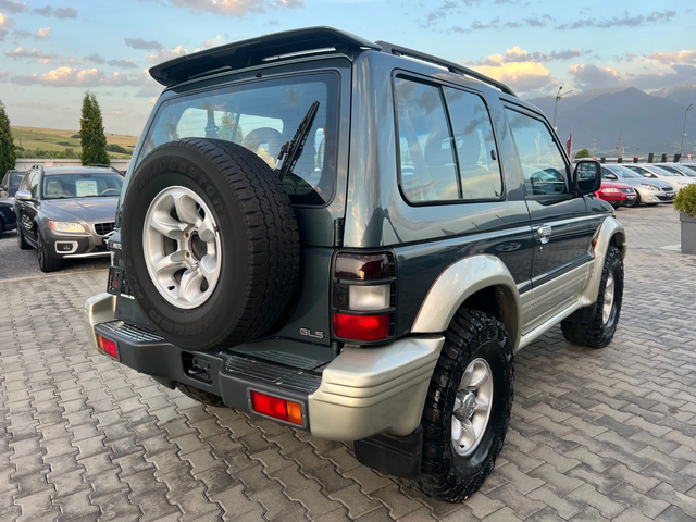 Mitsubishi Pajero - автомобили, коли, обяви за нови и употребявани 5