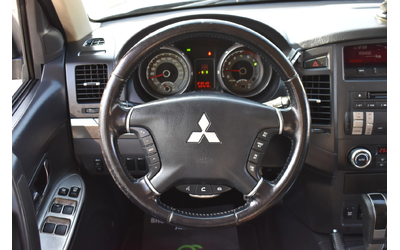 Mitsubishi Pajero 3.2d* AUTOMAT* SUPER-SELECT* 6+ 1 - автомобили, коли, обяви за нови и употребявани 12