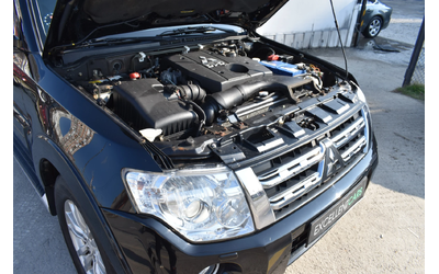 Mitsubishi Pajero 3.2d* AUTOMAT* SUPER-SELECT* 6+ 1 - автомобили, коли, обяви за нови и употребявани 15