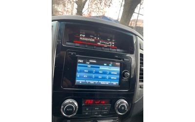 Mitsubishi Pajero 3.2DID - автомобили, коли, обяви за нови и употребявани 8