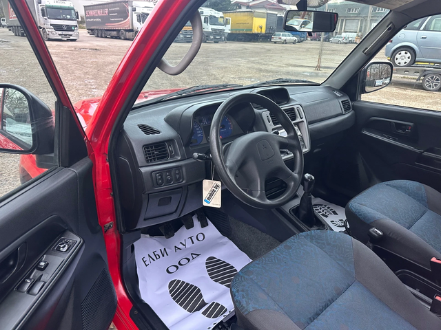 Mitsubishi Pajero pinin - автомобили, коли, обяви за нови и употребявани 8