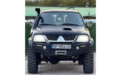 mitsubishi-pajero-sport - 1