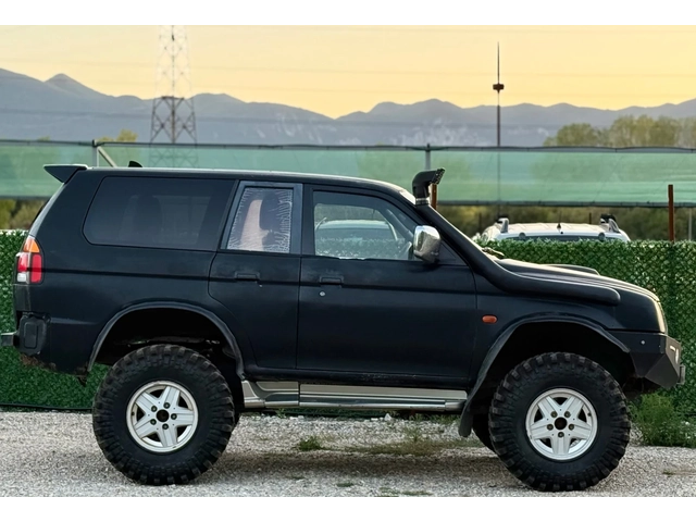 Mitsubishi Pajero sport 3.0i LPG OFFROAD - автомобили, коли, обяви за нови и употребявани 7