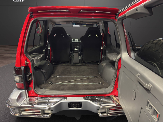 Mitsubishi Pajero V6 - автомобили, коли, обяви за нови и употребявани 31