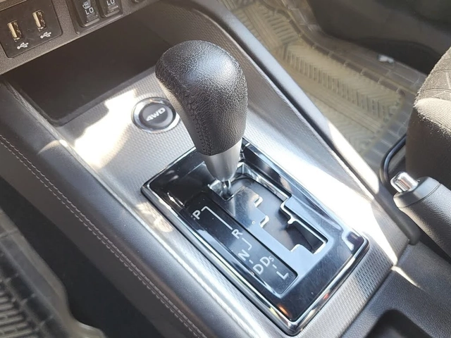 Mitsubishi RVR * ПАНО* KEYLESS* Camera* ПОДГРЕВ* - автомобили, коли, обяви за нови и употребявани 14