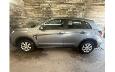 mitsubishi-rvr-se-all-wheel-drive - 2