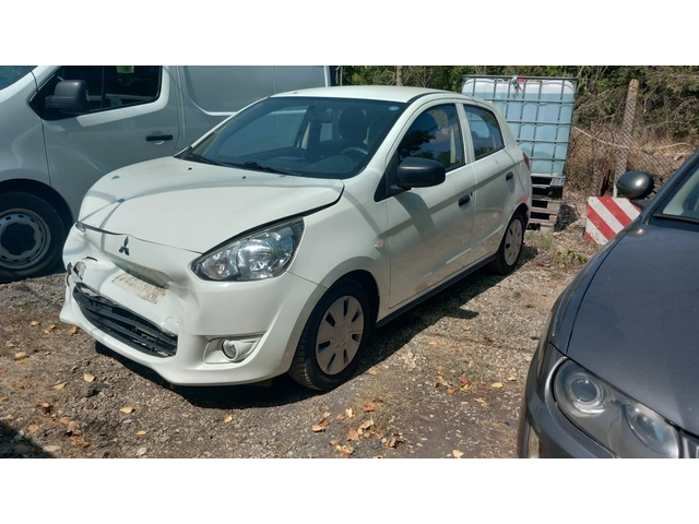 Mitsubishi Space star 1.0 i - автомобили, коли, обяви за нови и употребявани 0