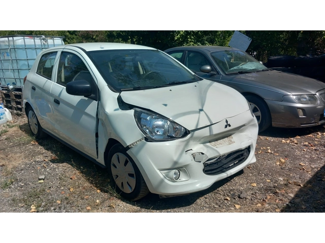Mitsubishi Space star 1.0 i - автомобили, коли, обяви за нови и употребявани 1