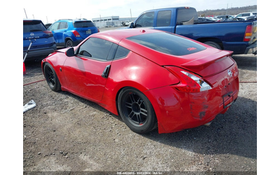 nissan-370z-3-7l-v-6-dohc-vvt-332hp-rear-wheel-drive - 2