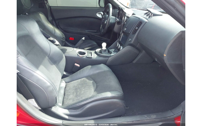 nissan-370z-3-7l-v-6-dohc-vvt-332hp-rear-wheel-drive - 4