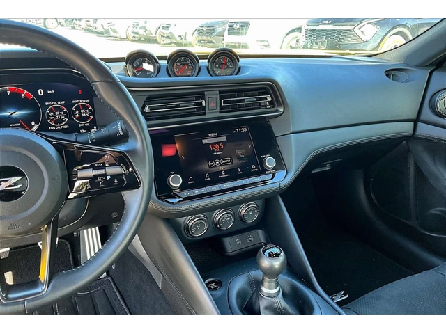 Nissan 370Z * Performance * CARFAX * ЦЕНА ДО БГ - автомобили, коли, обяви за нови и употребявани 11