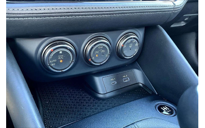 Nissan 370Z * Performance * CARFAX * ЦЕНА ДО БГ - автомобили, коли, обяви за нови и употребявани 15