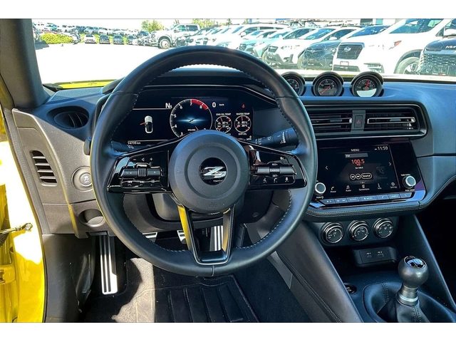 Nissan 370Z * Performance * CARFAX * ЦЕНА ДО БГ - автомобили, коли, обяви за нови и употребявани 6