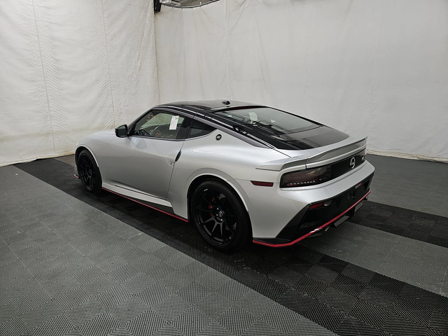 Nissan 370Z Z NISMO Twin Turbo V6 - автомобили, коли, обяви за нови и употребявани 3