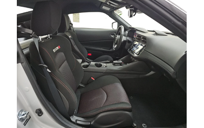 Nissan 370Z Z NISMO Twin Turbo V6 - автомобили, коли, обяви за нови и употребявани 8