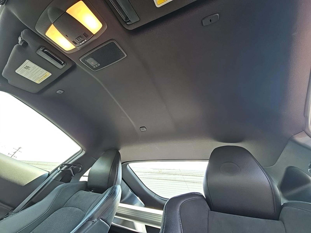 Nissan 370Z Z Performance Twin Turbo V6 - автомобили, коли, обяви за нови и употребявани 8