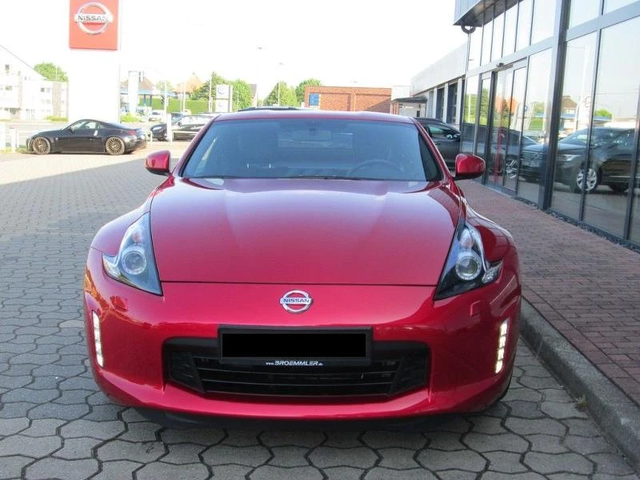 Nissan 370Z 3.7 - автомобили, коли, обяви за нови и употребявани 0