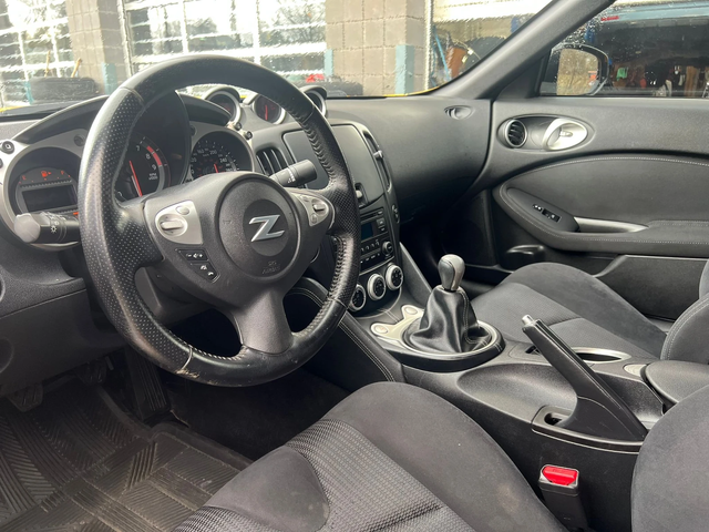 Nissan 370Z * KEYLESS* РЪЧКА* V6* - автомобили, коли, обяви за нови и употребявани 8
