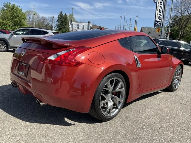 Nissan 370Z - автомобили, коли, обяви за нови и употребявани 6