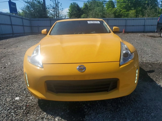 Nissan 370Z - автомобили, коли, обяви за нови и употребявани 4