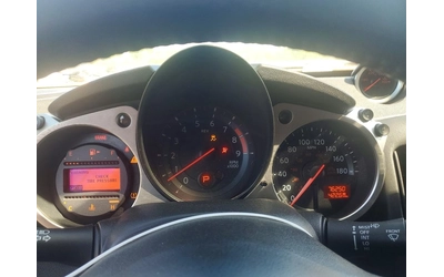 Nissan 370Z - автомобили, коли, обяви за нови и употребявани 8