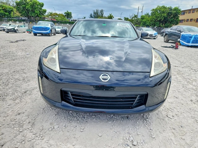 Nissan 370Z Touring* 3.7* - автомобили, коли, обяви за нови и употребявани 2