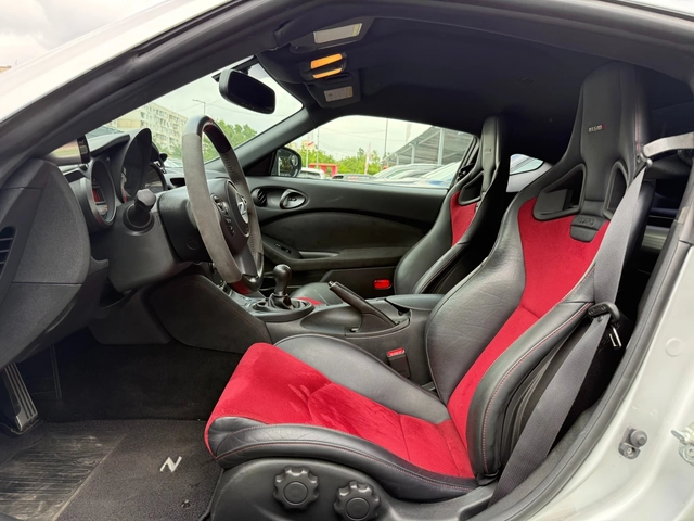 Nissan 370Z NISMO TECH TURBO - автомобили, коли, обяви за нови и употребявани 8